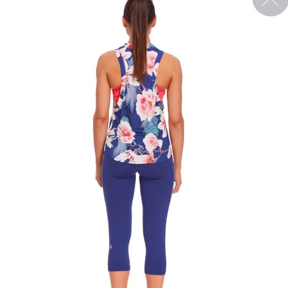 Body Glove Active Relaxed Fit Muscle Tank - Picture 3 of 6